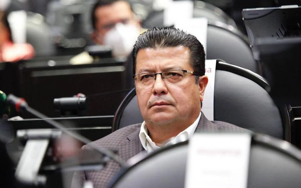 armando cabada diputado 