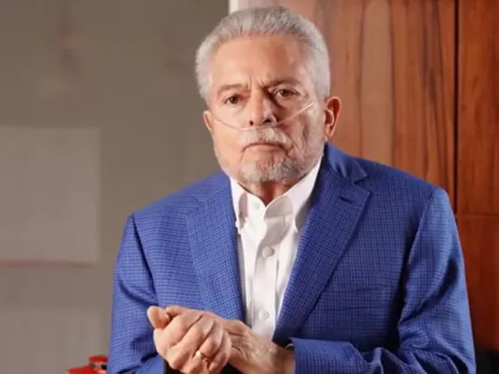 Victor-Cruz-Russek-550x413