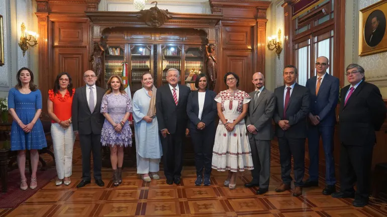2023-06-13-Presidente-AMLO-reunion-consejeros-INE-2-770x433
