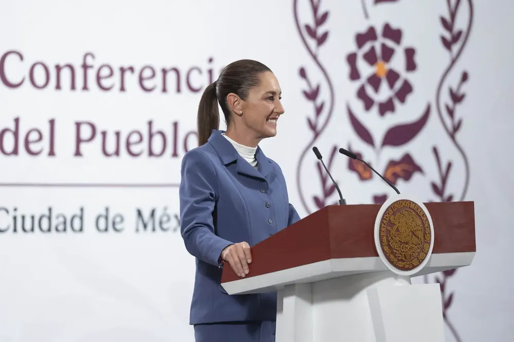 2025-05-06_Conferencia_de_prensa_matutina_-_Palacio_Nacional__07_SLE