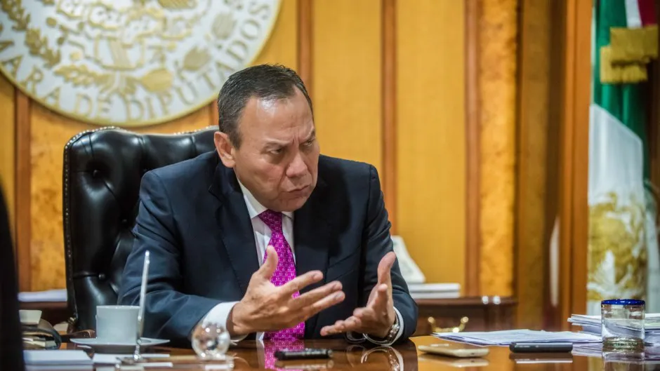 61f40622e26a9_940_529!