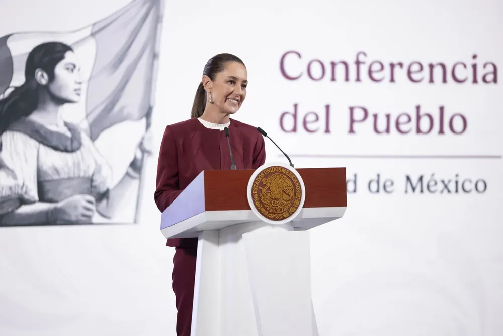 2025-05-12_Conferencia_de_prensa_matutina_-_Palacio_Nacional_01_GM