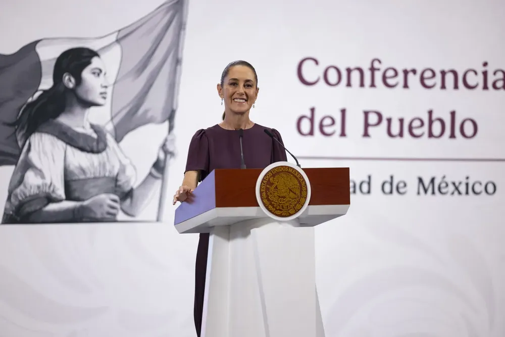 2025-05-22_Conferencia_de_prensa_matutina_-_Palacio_Nacional_01_GM