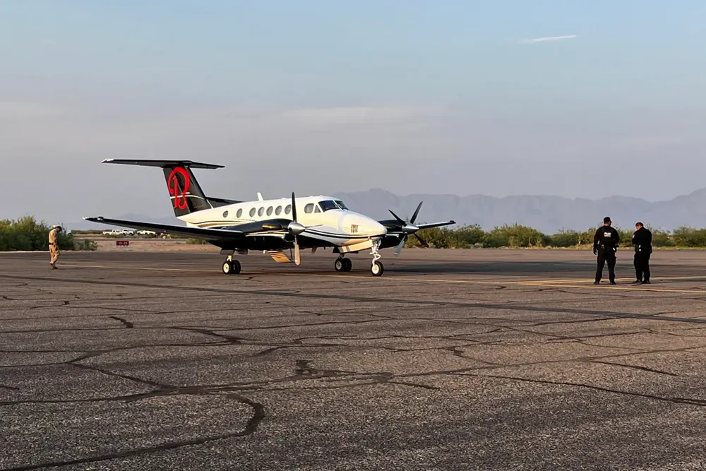 ismael-mayo-zambada-joaquin-guzman-lopez-avion