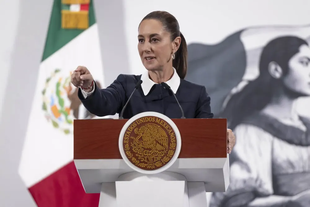 2025-06-04_Conferencia_de_prensa_matutina_-_Palacio_Nacional__05_GM