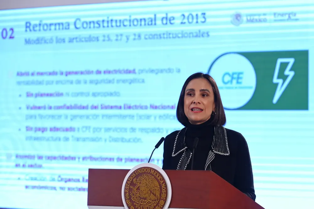 Conferencia_presidenta_at_9.13.46_AM__1_