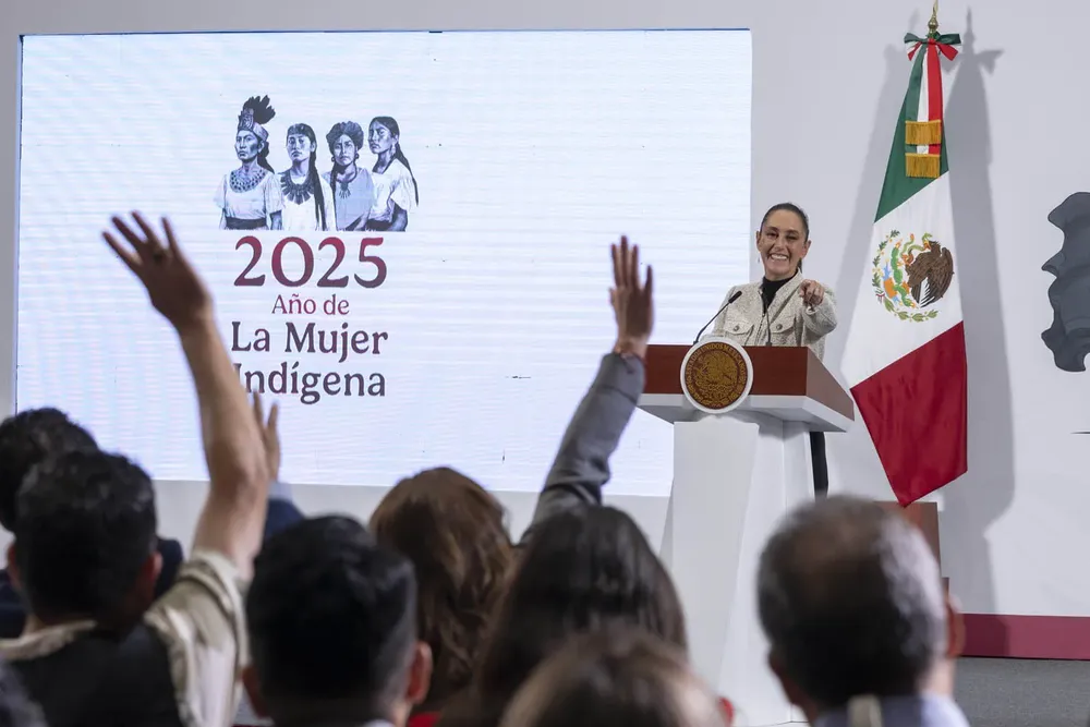 2025-07-24-Conferencia-de-prensa-matutina-Palacio-Nacional-10-JCB