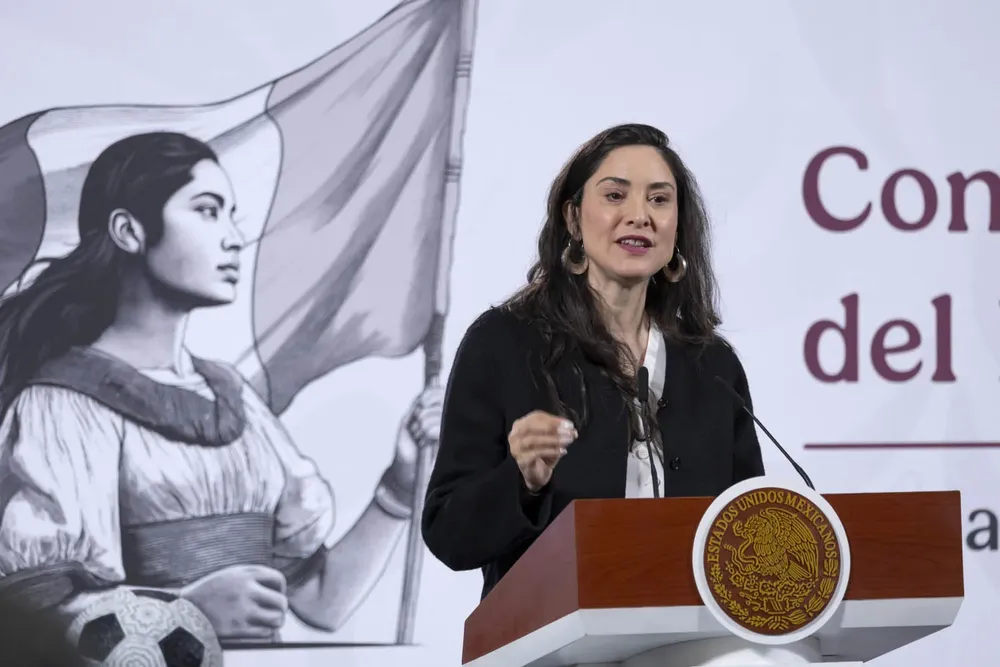 2025-11-18-Conferencia-de-prensa-matutina-Palacio-Nacional-10-JCB