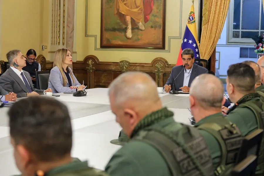 MADURO-REUNION