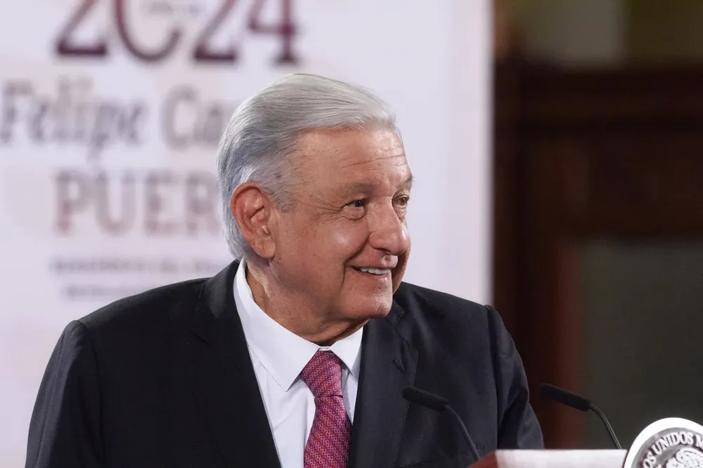 2024-09-25-Conferencia-de-prensa-matutina-Palacio-Nacional-Foto-07
