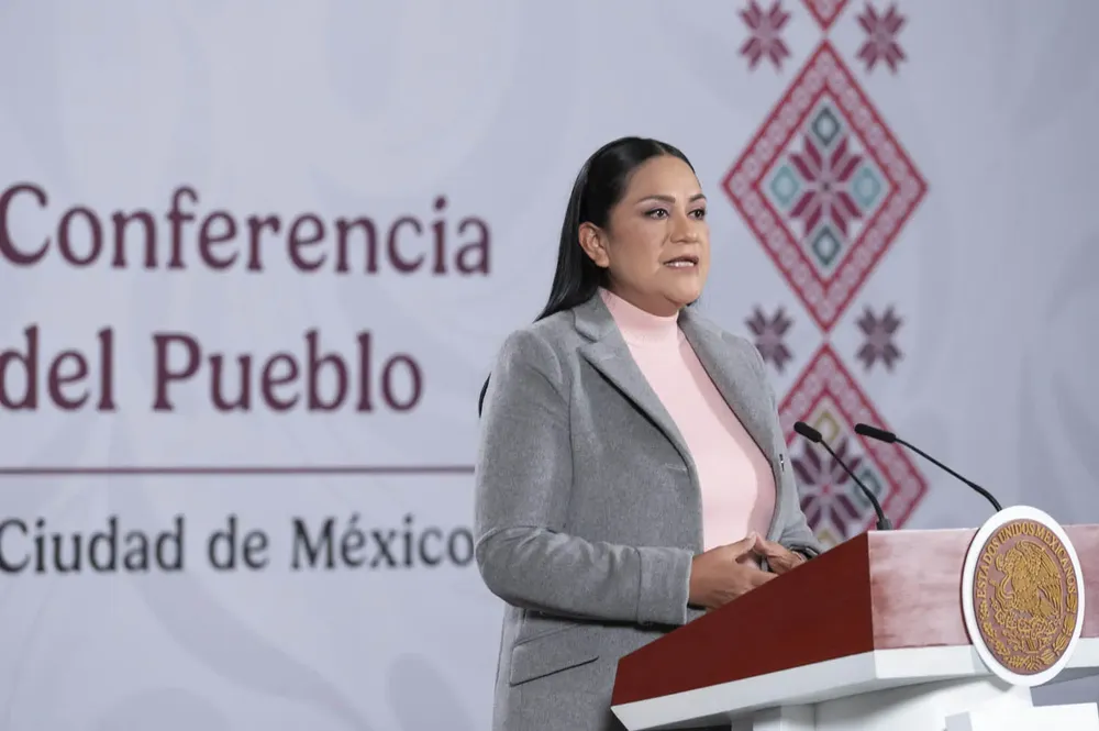 2025-12-02-Conferencia-de-prensa-matutina-Palacio-Nacional-05-SLE