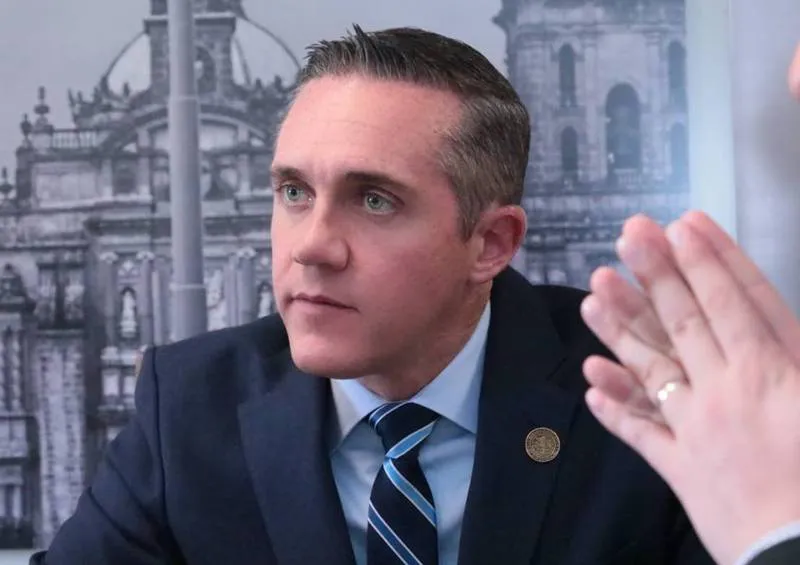 HE65AT3HSBBALAKN7AKALDZTZI