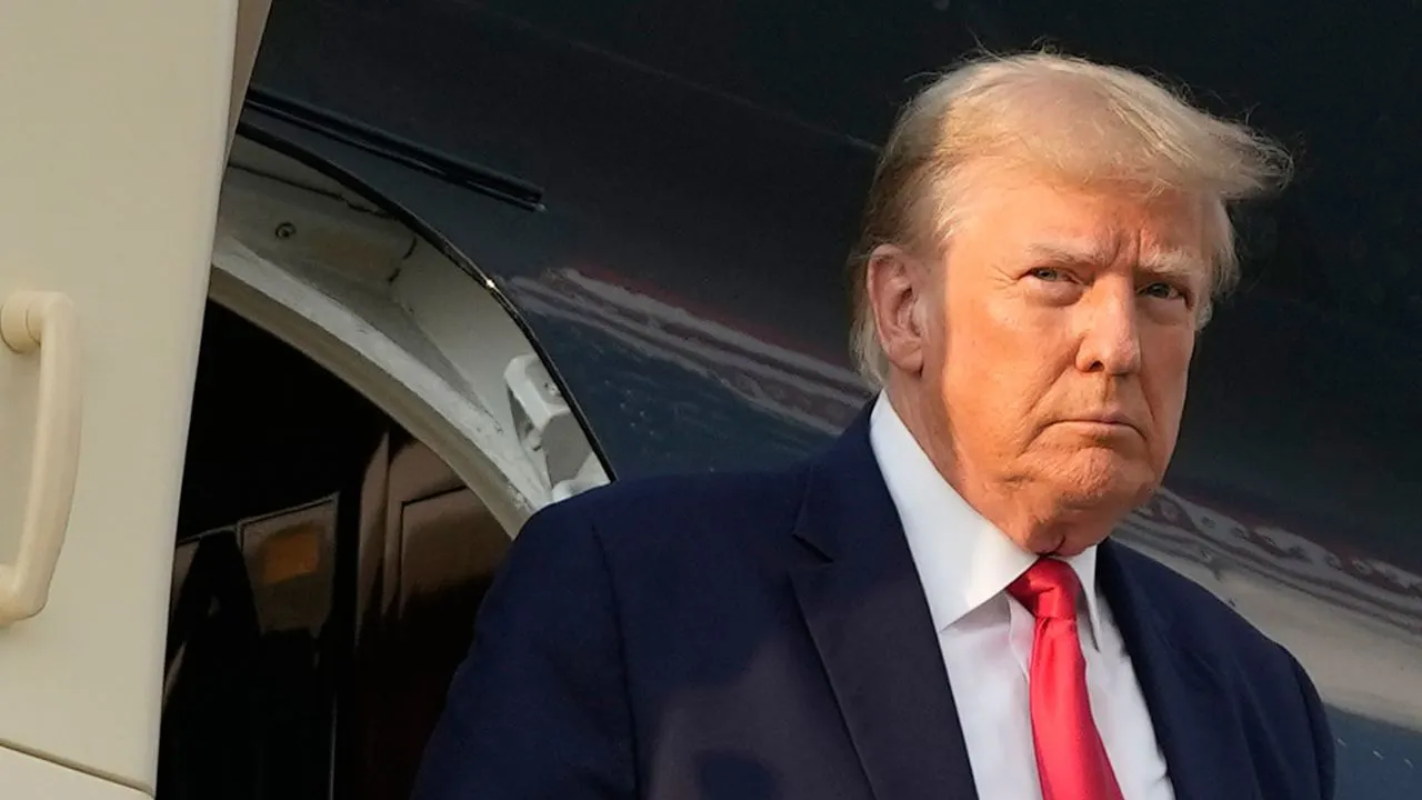 230906120920-03-donald-trump-082423