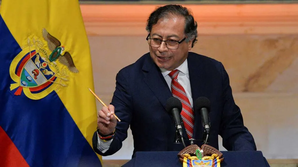 gustavo-petro-colombia-un-ano-103539-1024x576