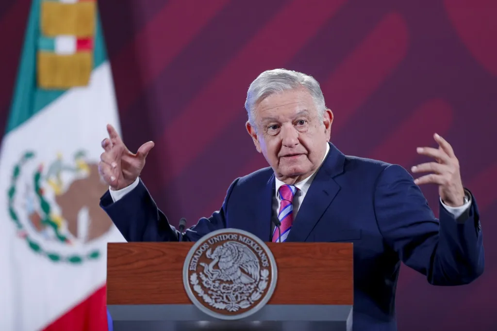 AMLO1-1024x683