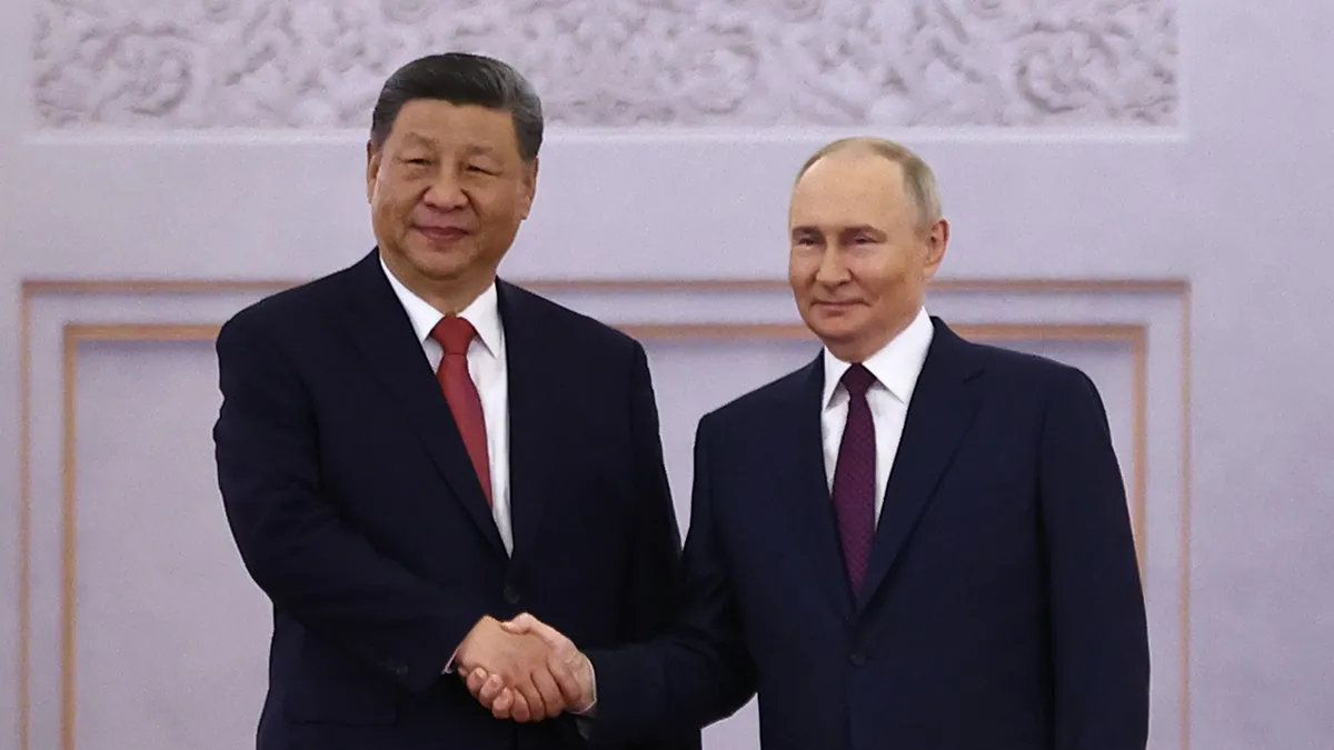 los-presidentes-chino-xi-jinping-y-ruso-vladimir-putin