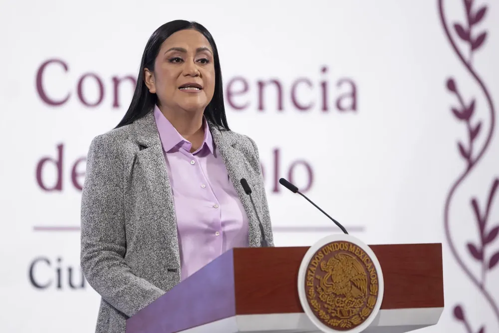 2025-04-28_Conferencia_de_prensa_matutina_-_Palacio_Nacional_04_GM