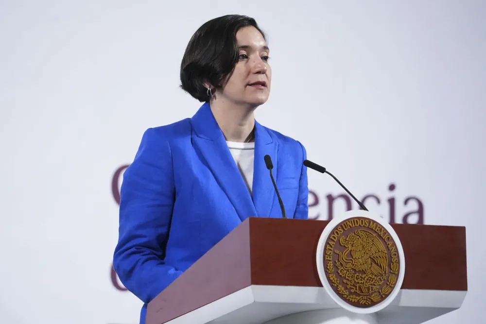 2025-04-22_Conferencia_de_prensa_matutina_-_Palacio_Nacional_05_HC