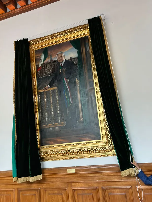 amlo-retrato-oficial-palacio-nacional