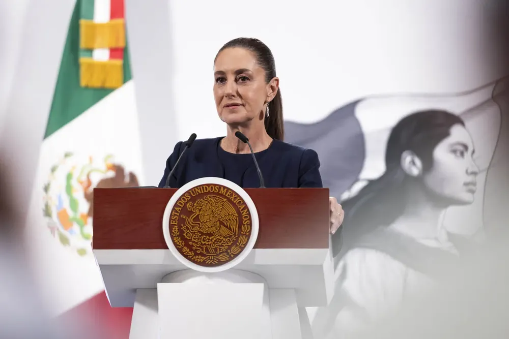 2025-05-15_Conferencia_de_prensa_matutina_-_Palacio_Nacional_07_GM