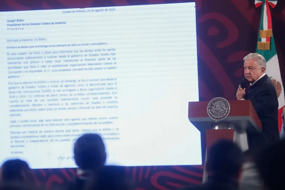 AMLO1