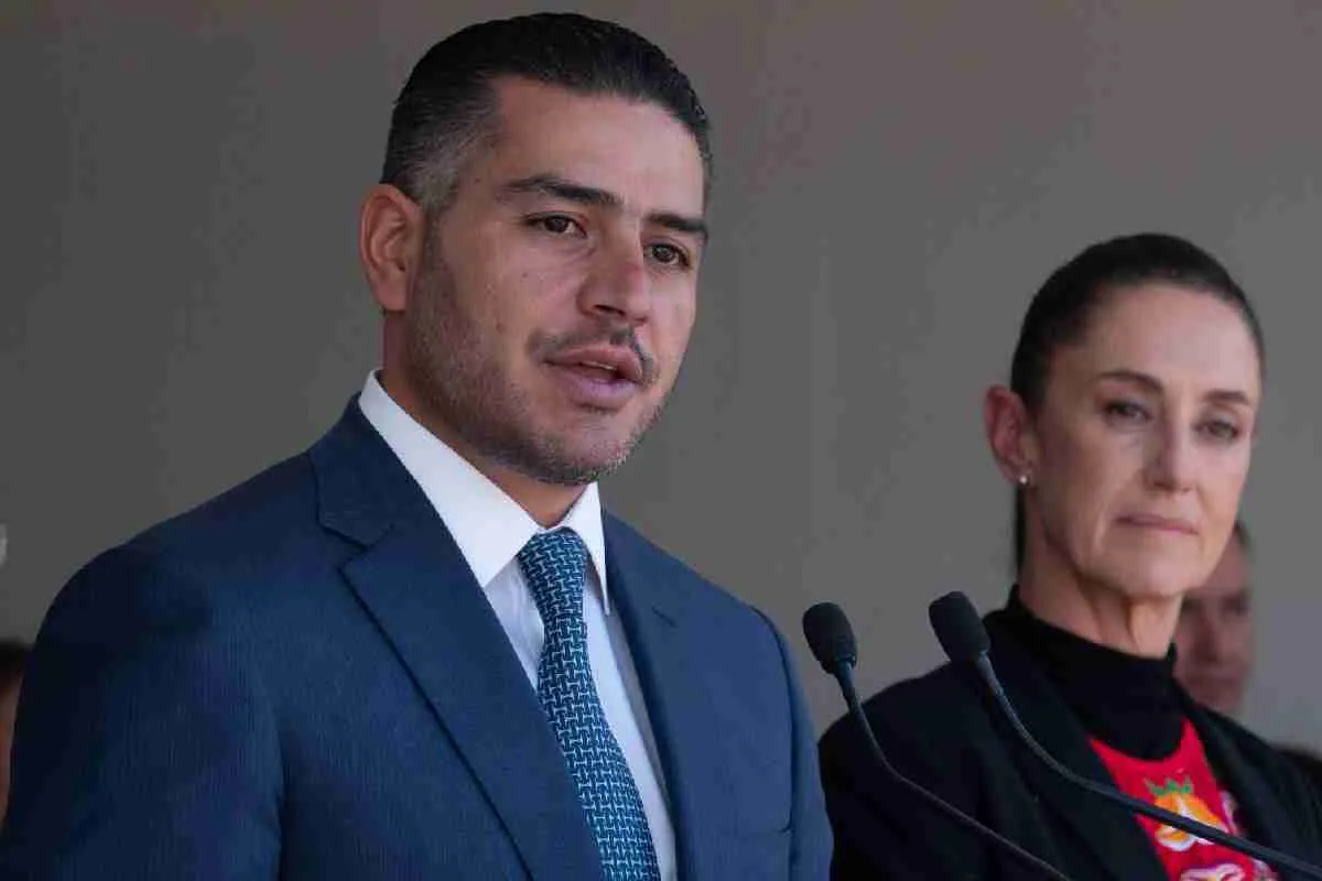 omar-garcia-harfuch-renuncia-jefe-de-gobierno-cdmx-candidatura-claudia-sheinbaum
