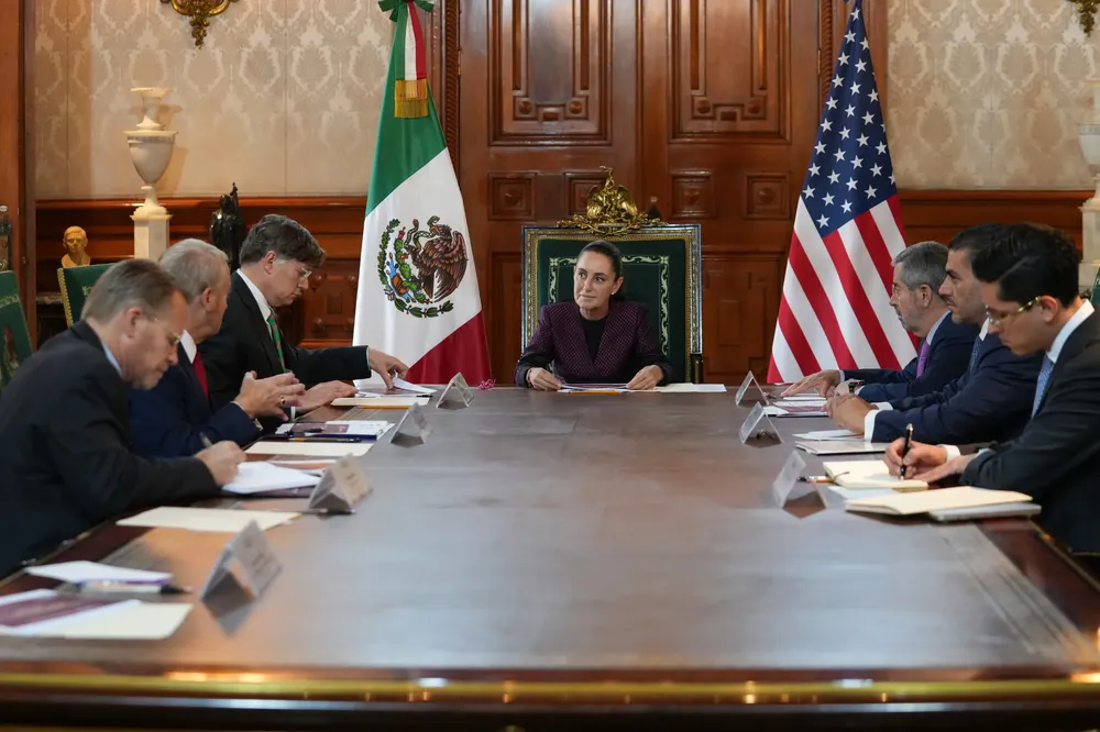 2025-06-11-REUNION-PRESIDENTA-CSP-CHRISTOPHER-LANDAU-1