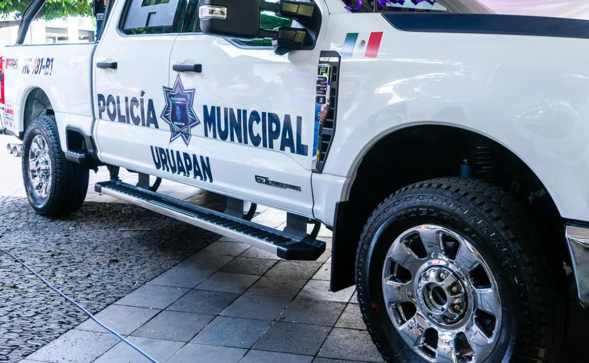 patrulla-de-la-policia-municipal-de-uruapan-michoacan