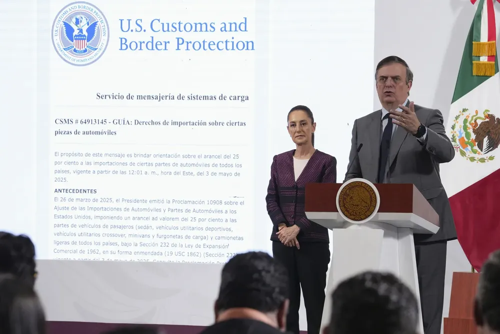 2025-05-02_Conferencia_de_prensa_matutina_-_Palacio_Nacional_10_HC