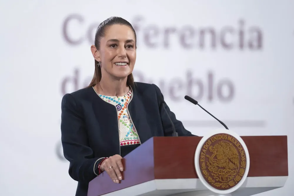 2025-09-08-Conferencia-de-prensa-matutina-Palacio-Nacional-08-SLE