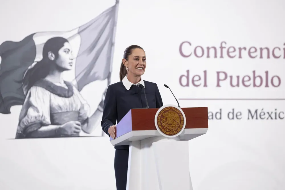 2025-06-04_Conferencia_de_prensa_matutina_-_Palacio_Nacional__01_GM