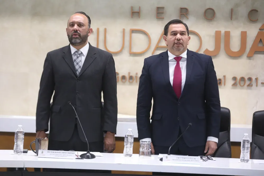 53C33C7C-E0FD-4899-98E8-90841639AF05