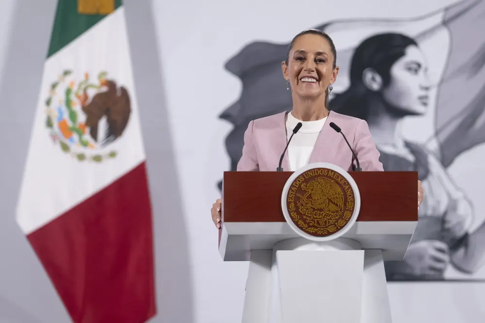 2025-04-10_Conferencia_de_prensa_matutina___-_Palacio_Nacional__03_SLE