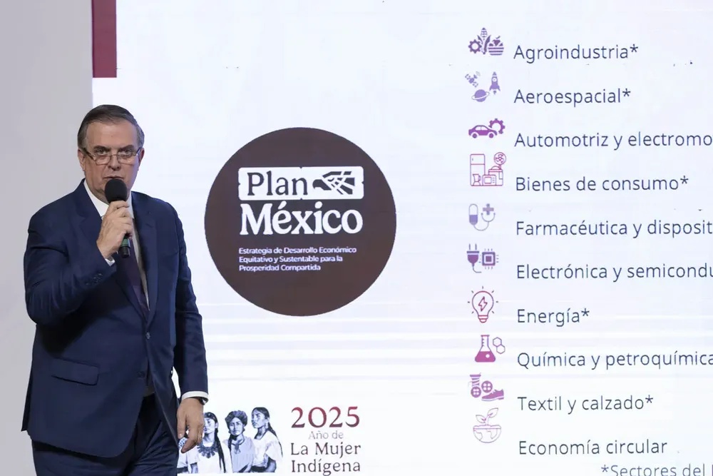 2025-06-26-Conferencia-de-prensa-matutina-Palacio-Nacional-03-JCB