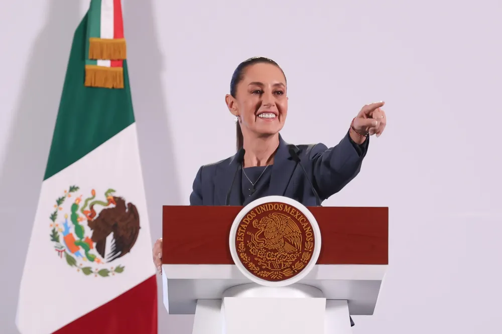 Conferencia_matutina_8.42.35_AM__1_