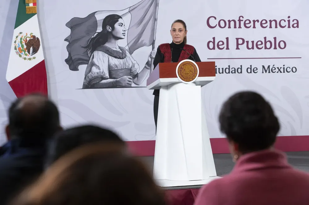 2025-12-30-Conferencia-de-prensa-matutina-Palacio-Nacional-08-SLE