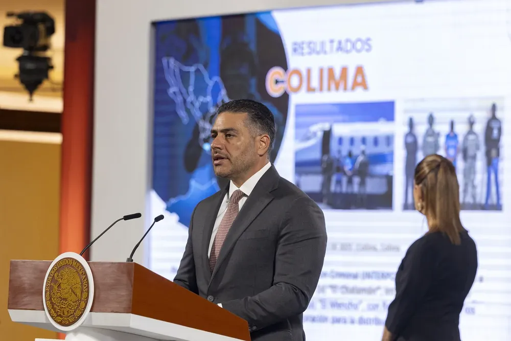 2025-08-27-Conferencia-de-prensa-matutina-Palacio-Nacional-14-JCB