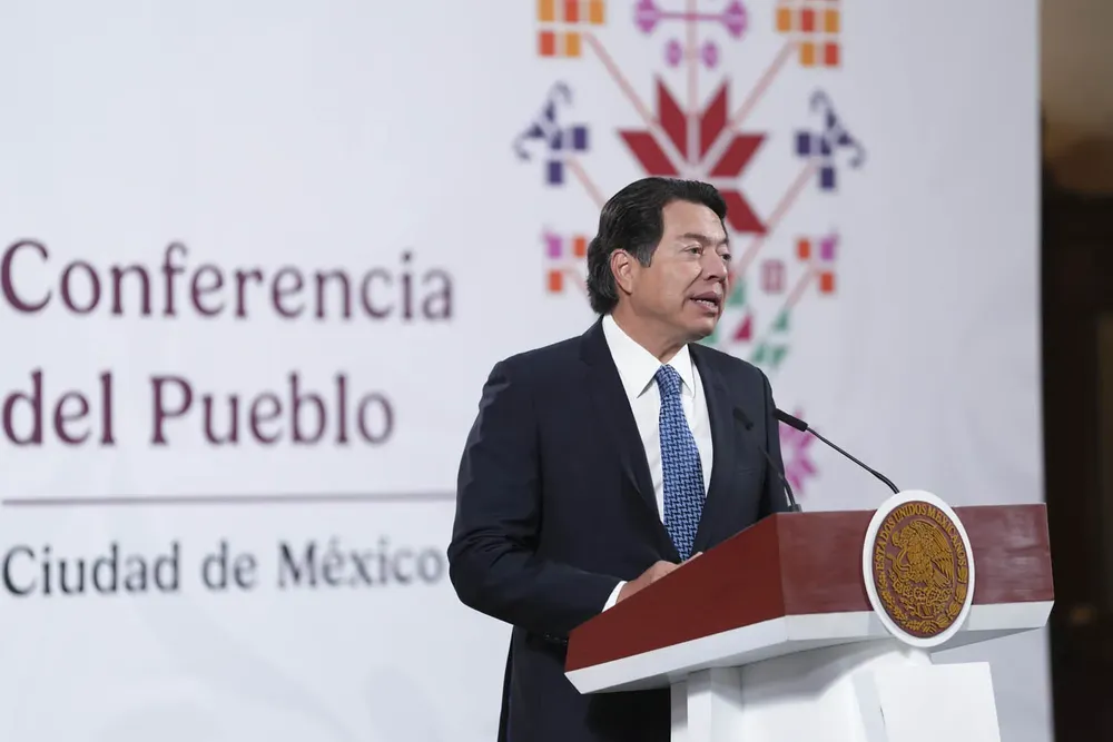 2025-10-28-Conferencia-de-prensa-matutina-Palacio-Nacional-05-HC