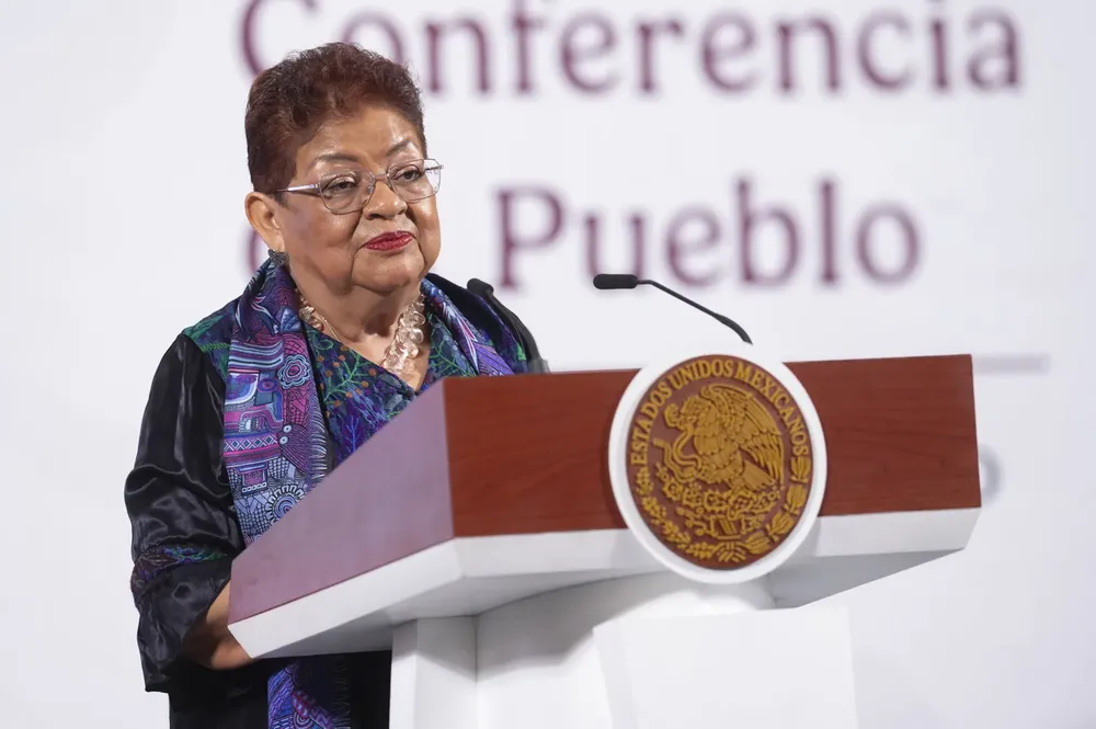 2025-04-23_Conferencia_de_prensa_matutina_-_Palacio_Nacional_26_SLE