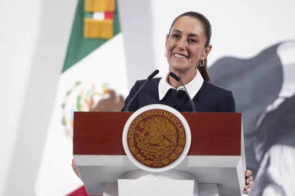 2025-06-04_Conferencia_de_prensa_matutina_-_Palacio_Nacional__10_GM