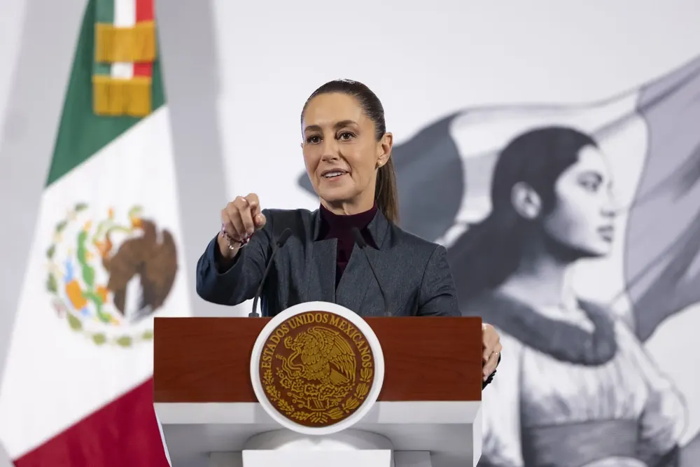 2025-06-19-Conferencia-de-prensa-matutina-Palacio-Nacional-02-GM