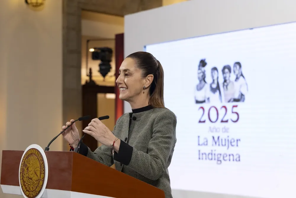 2025-09-12-Conferencia-de-prensa-matutina-Palacio-Nacional-001-JCB