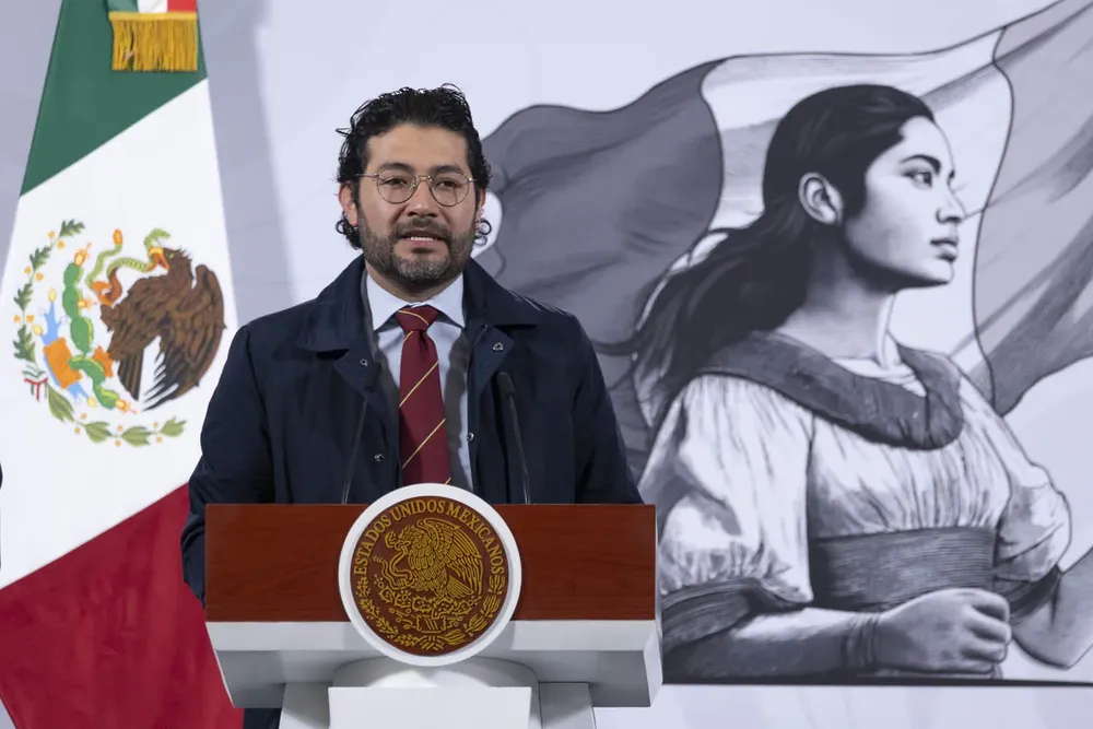 2025-11-18-Conferencia-de-prensa-matutina-Palacio-Nacional-09-JCB