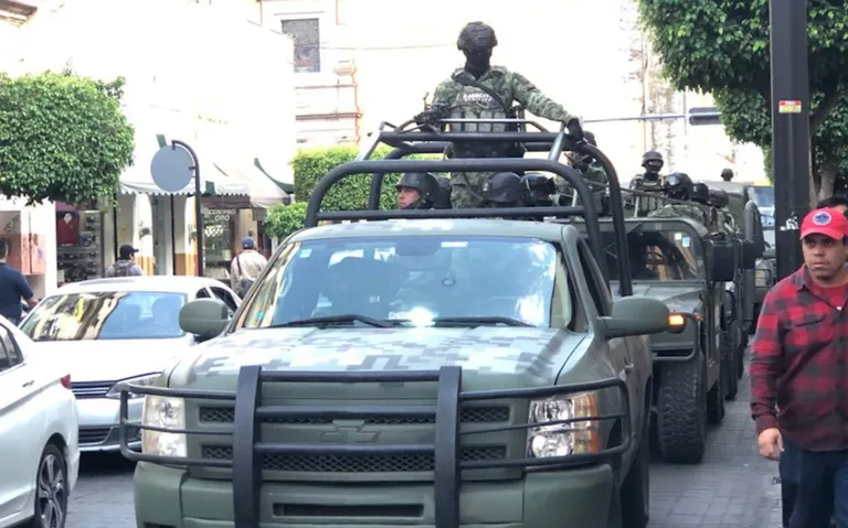 Protección a candidatos en Celaya (1)
