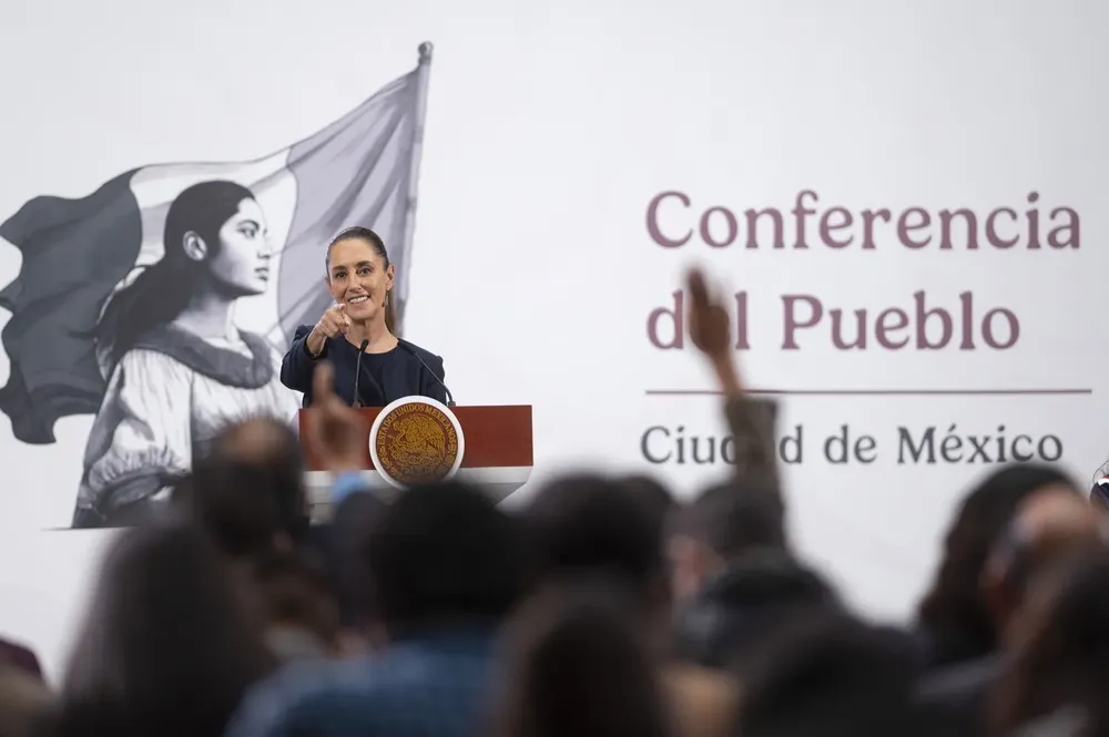 2025-07-25-Conferencia-de-prensa-matutina-Palacio-Nacional-04-SLE
