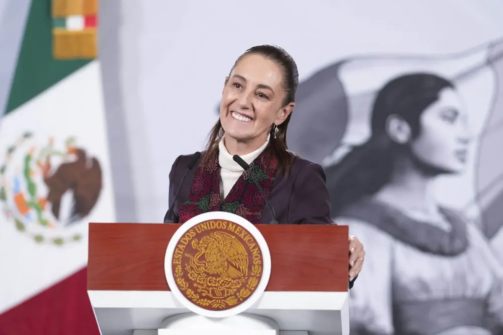 2025-12-08-Conferencia-de-prensa-matutina-Palacio-Nacional-17-SLE
