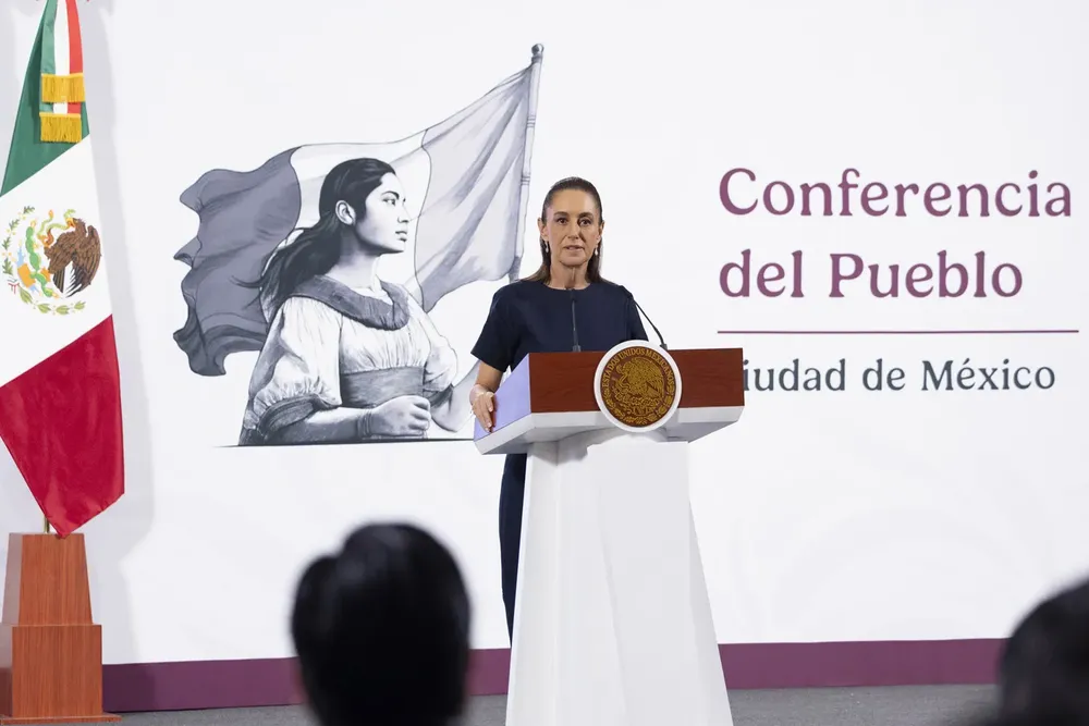 2025-05-23_Conferencia_de_prensa_matutina_-_Palacio_Nacional_01_GM
