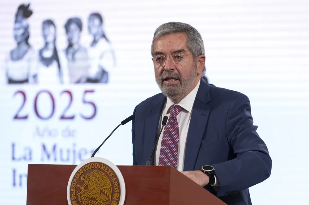 2025-07-18-Conferencia-de-prensa-matutina-Palacio-Nacional-23-SLE