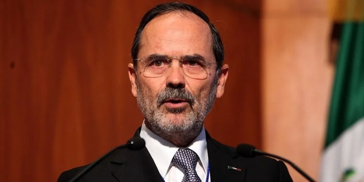 20250215_051123920_Solicita_Gustavo_Madero_licencia_para_lanzarse_a_gubernatura_de_Chihuahua.jpg_759710130