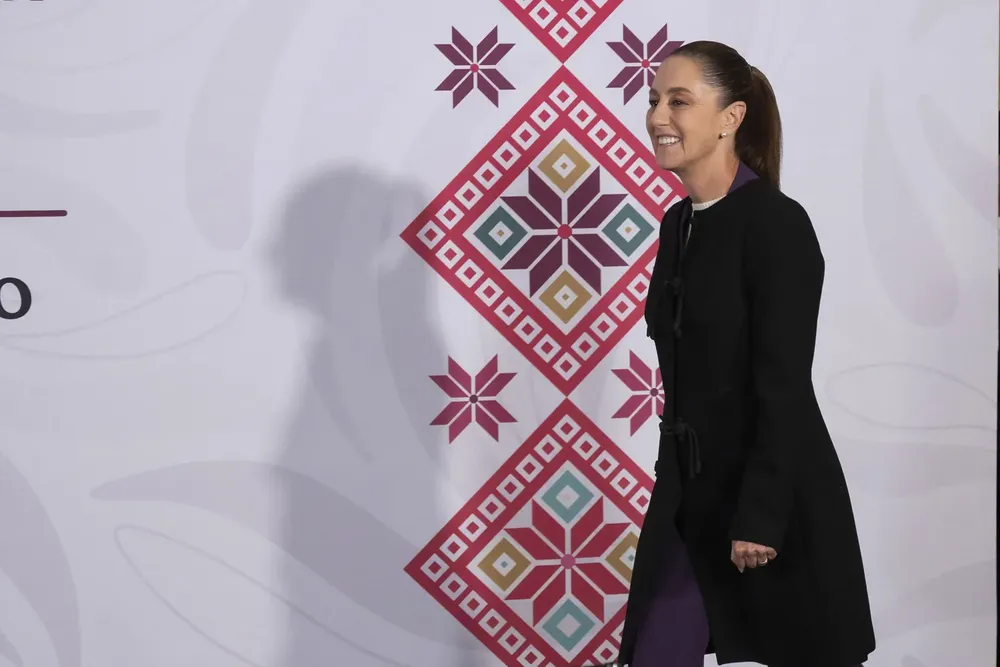 2025-12-16-Conferencia-de-prensa-matutina-06-SLE